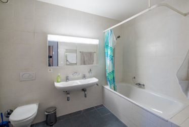 Splendide et spacieux appartement de 5 Pièces dans Résidence de standing sécurisée