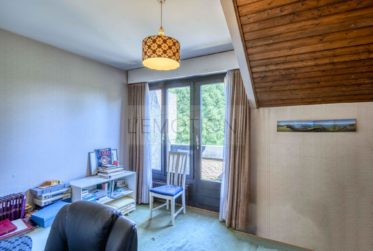 Exclusivité - Charmant appartement traversant de 4 Pièces