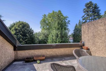 Exclusivité - Charmant appartement traversant de 4 Pièces