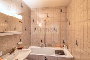 Exclusivité - Charmant appartement traversant de 4 Pièces