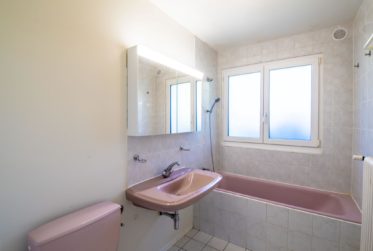 Exclusivité - Villa mitoyenne de plain-pied en pignon et au calme absolu à Plan-Les-Ouates