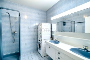 Spacieux et lumineux Appartement traversant en pignon de 7 Pièces dans une Résidence haut de gamme avec piscine intérieure