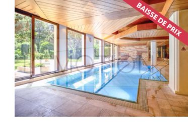 Spacieux et lumineux Appartement traversant en pignon de 7 Pièces dans une Résidence haut de gamme avec piscine intérieure