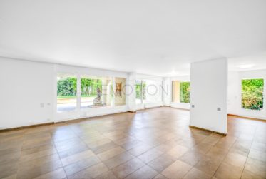 Magnifique duplex avec terrasse-jardin au sein d'une Résidence privée et sécurisée