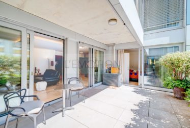 SUPERBE APPARTEMENT CONTEMPORAIN AU SEIN D'UNE RÉSIDENCE DE HAUT STANDING À DEUX PAS DU LAC