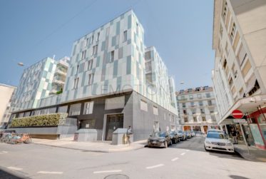 SUPERBE APPARTEMENT CONTEMPORAIN AU SEIN D'UNE RÉSIDENCE DE HAUT STANDING À DEUX PAS DU LAC