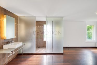 Magnifique duplex avec terrasse-jardin au sein d'une Résidence privée et sécurisée