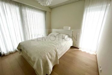 SUPERBE APPARTEMENT CONTEMPORAIN DE 3 PIECES AU SEIN D'UNE RÉSIDENCE DE HAUT STANDING À DEUX PAS DU LAC