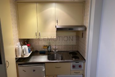 Exclusivité - Agréable 2 Pièces au rez-de-chaussée à Grange-Canal IDEAL POUR INVESTISSEURS