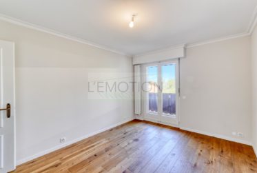 Magnifique Appartement rénové de 5 pièces au calme absolu en campagne genevoise