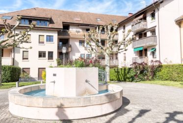 Magnifique Appartement rénové de 5 pièces au calme absolu en campagne genevoise